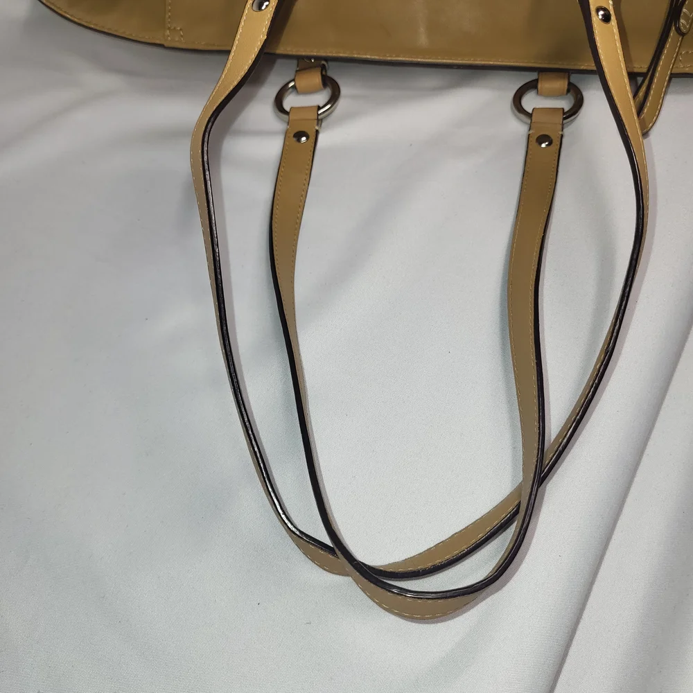 Coach Leather Shoulder Bag in Taupe - Picture 2 of 9